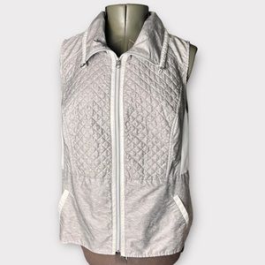 Zenergy By Chico's - Lightweight Zip Vest Size 3  =XL = US 16